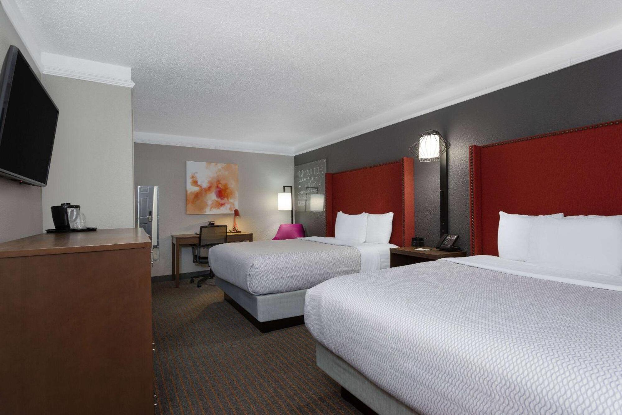 La Quinta By Wyndham Pensacola Hotel 3*